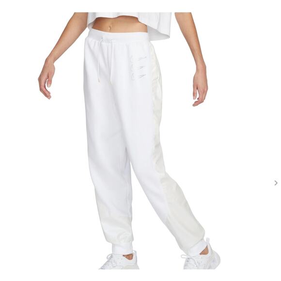 Nike Women's White Iridescent Opal Fleece Oversized Joggers Plus Size XXL - Picture 1 of 10